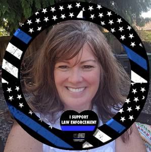 Meet your Posher, Ella